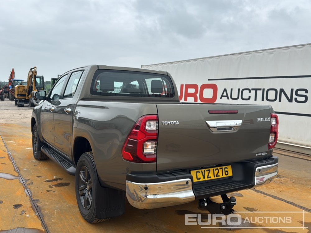 2024 Toyota Hilux - Pick-up: foto 3 2024 Toyota Hilux - Pick-up: foto 3