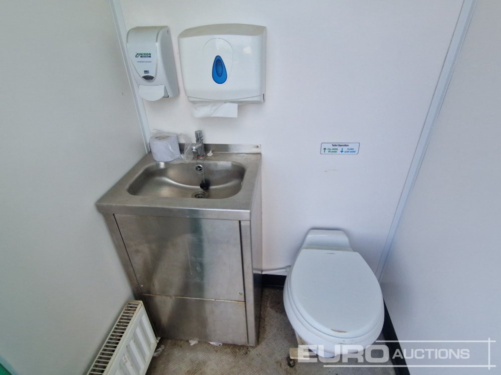 Contentor marítimo 22' x 9' Welfare Unit, Drying Room, W/C, 6kVA Stephill Generator (Cannot Be Reconsigned): foto 18