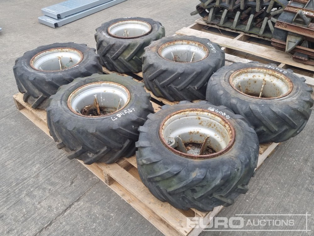 23/10.50-12 Tyre & Rim (6 of) - Pneu: foto 4 23/10.50-12 Tyre & Rim (6 of) - Pneu: foto 4