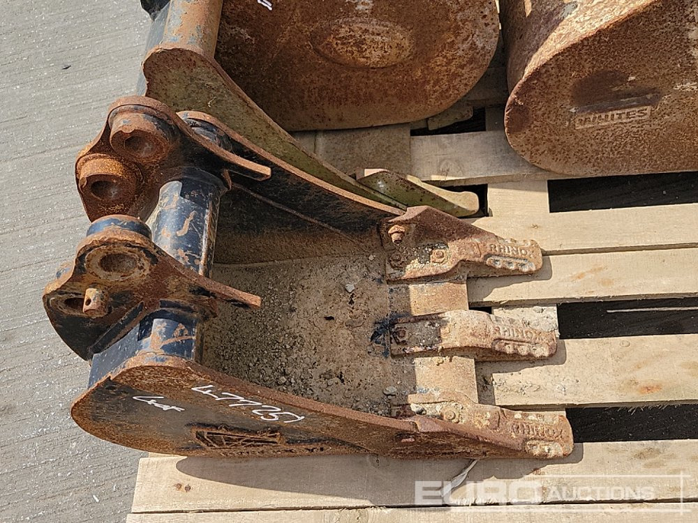 Balde 24", 24", 12", 12" Digging Bucket 30-35mm Pin to suit Mini Excavator: foto 13