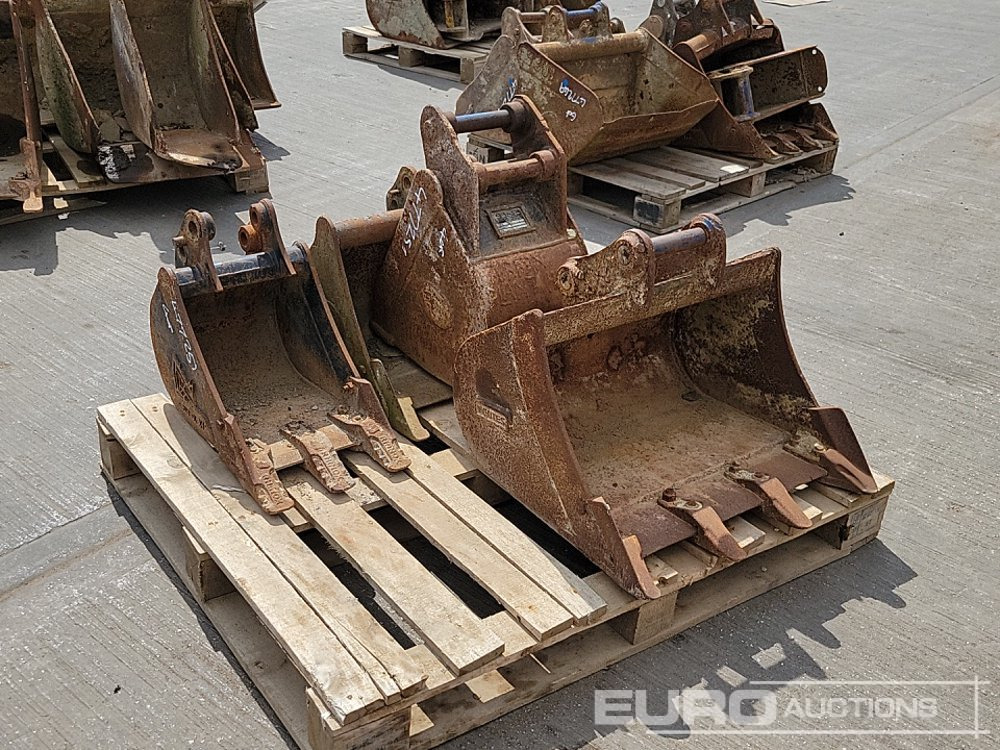 Balde 24", 24", 12", 12" Digging Bucket 30-35mm Pin to suit Mini Excavator: foto 7