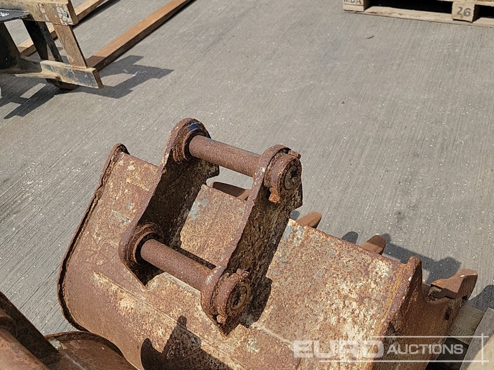 Balde 24", 24", 12", 12" Digging Bucket 30-35mm Pin to suit Mini Excavator: foto 12