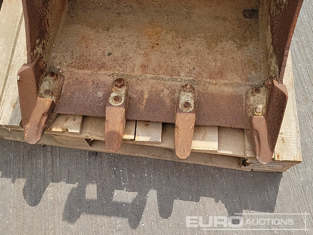 Balde 24", 24", 12", 12" Digging Bucket 30-35mm Pin to suit Mini Excavator: foto 9