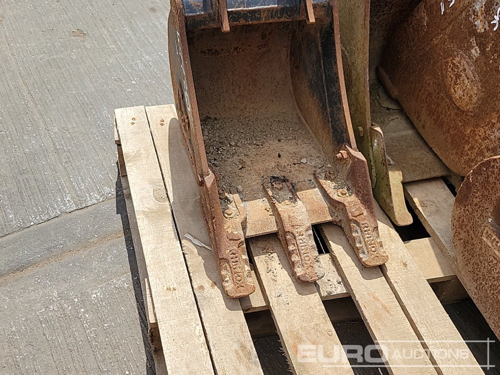 Balde 24", 24", 12", 12" Digging Bucket 30-35mm Pin to suit Mini Excavator: foto 14
