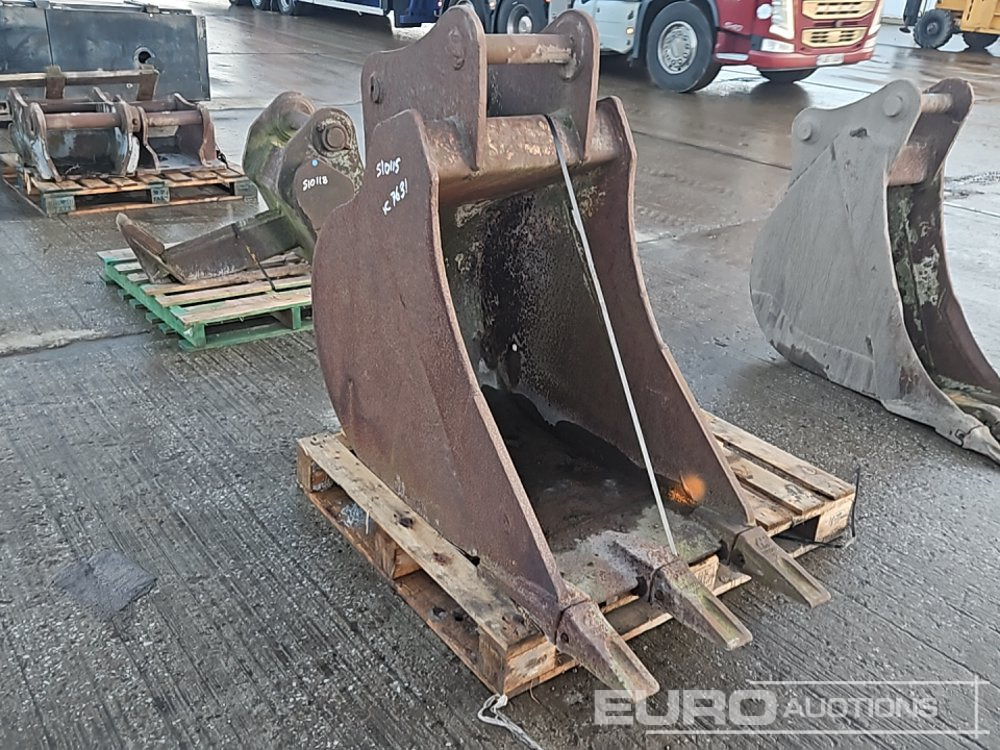 24" Digging Bucket 60mm Pin to suit 10 Ton Excavator - Balde: foto 1 24" Digging Bucket 60mm Pin to suit 10 Ton Excavator - Balde: foto 1