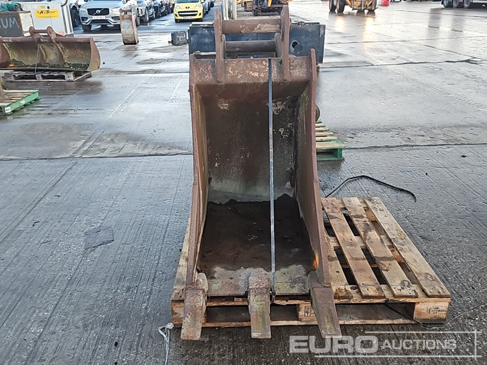 24" Digging Bucket 60mm Pin to suit 10 Ton Excavator - Balde: foto 2 24" Digging Bucket 60mm Pin to suit 10 Ton Excavator - Balde: foto 2