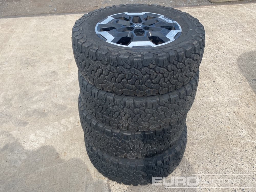 265/60R18 Alloy Wheels to suit Nissan Navara (4 of) - Pneu: foto 1 265/60R18 Alloy Wheels to suit Nissan Navara (4 of) - Pneu: foto 1