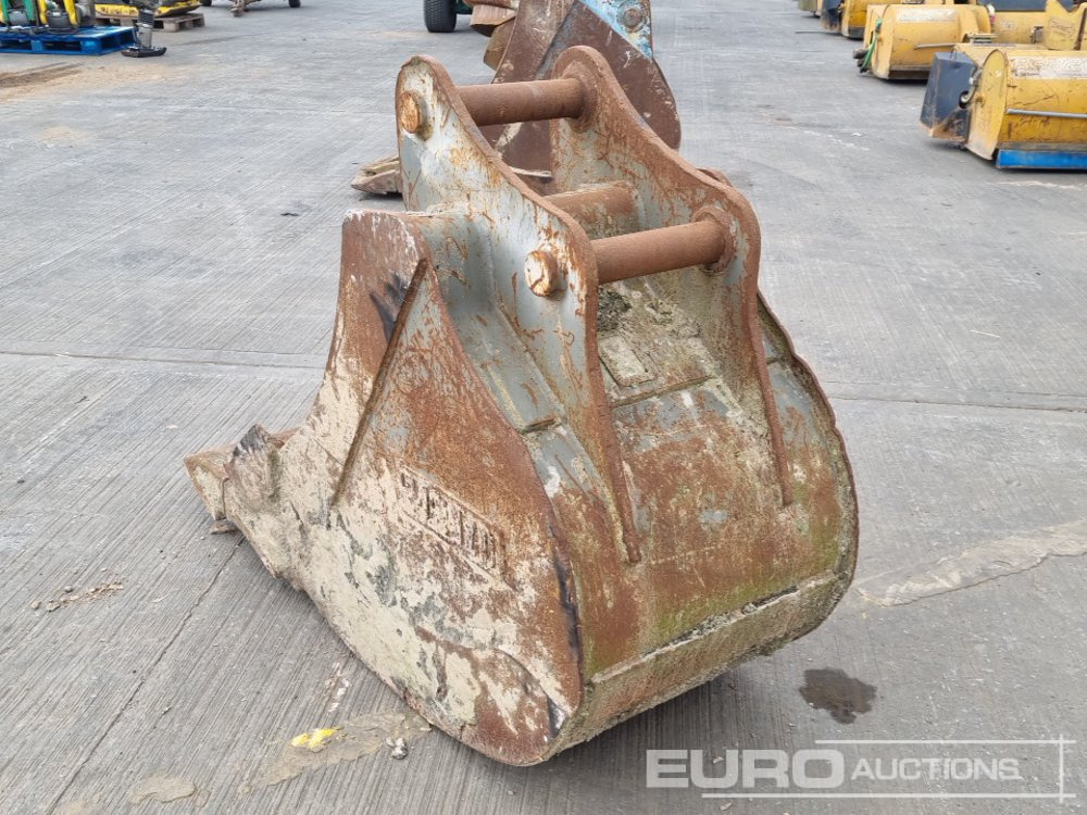 30" Digging Bucket 65mm Pin to suit 13 Ton Excavator - Balde: foto 3 30" Digging Bucket 65mm Pin to suit 13 Ton Excavator - Balde: foto 3