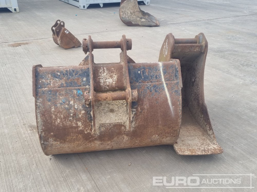 36", 12" Digging Bucket 45-50mm Pin to suit 4-8 Ton Excavator - Balde: foto 4 36", 12" Digging Bucket 45-50mm Pin to suit 4-8 Ton Excavator - Balde: foto 4