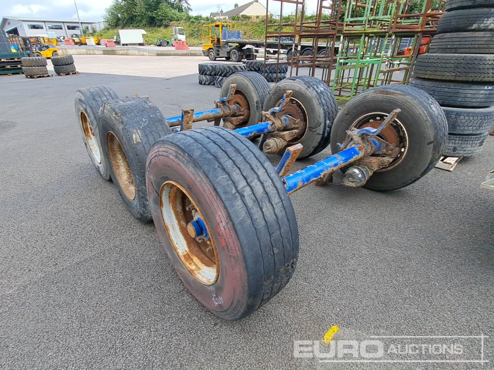 385/65R22.5 Wheels & Axle, Jack Legs (4 of) - Pneu: foto 3 385/65R22.5 Wheels & Axle, Jack Legs (4 of) - Pneu: foto 3