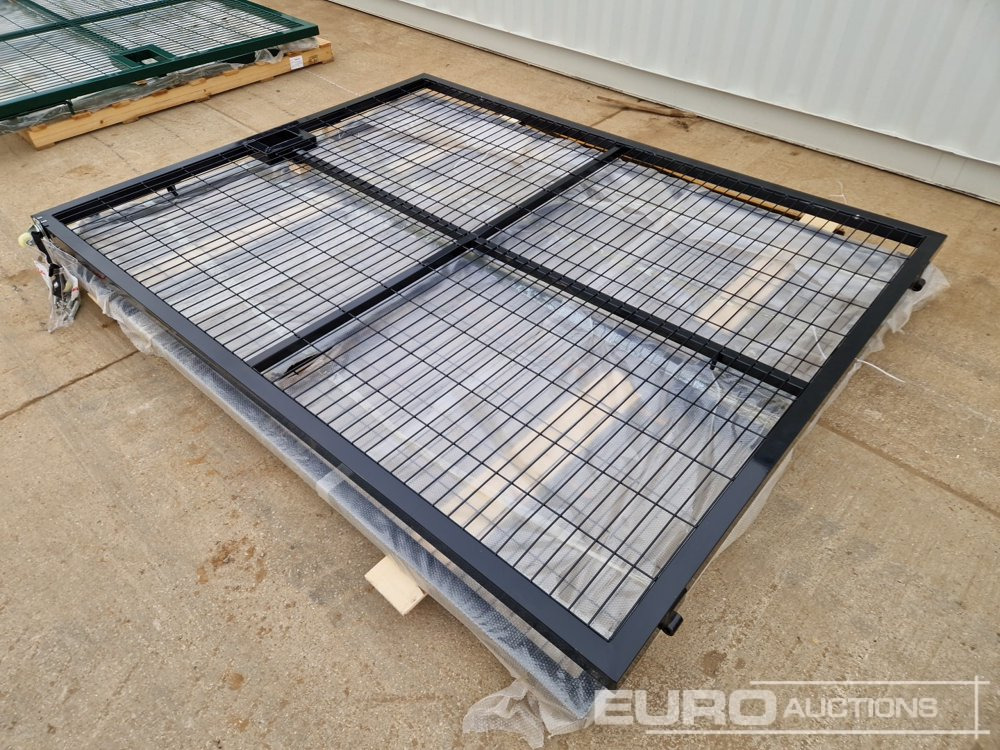 3m x 2.3m Heavy Duty Galvanized Powder Coated Gate (2 of), 100mm x 100mm Post (2 of), Assembly Kit (Black) - Equipamento para oficina: foto 3 3m x 2.3m Heavy Duty Galvanized Powder Coated Gate (2 of), 100mm x 100mm Post (2 of), Assembly Kit (Black) - Equipamento para oficina: foto 3