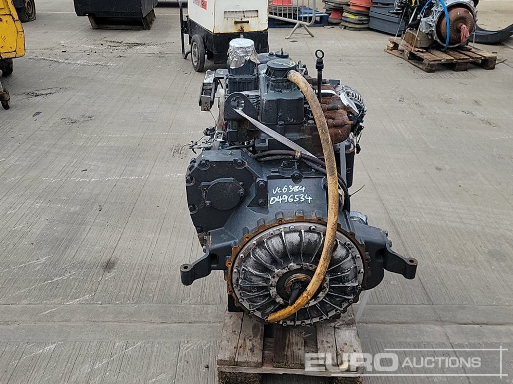 4 Cylinder Engine - Motor: foto 4 4 Cylinder Engine - Motor: foto 4