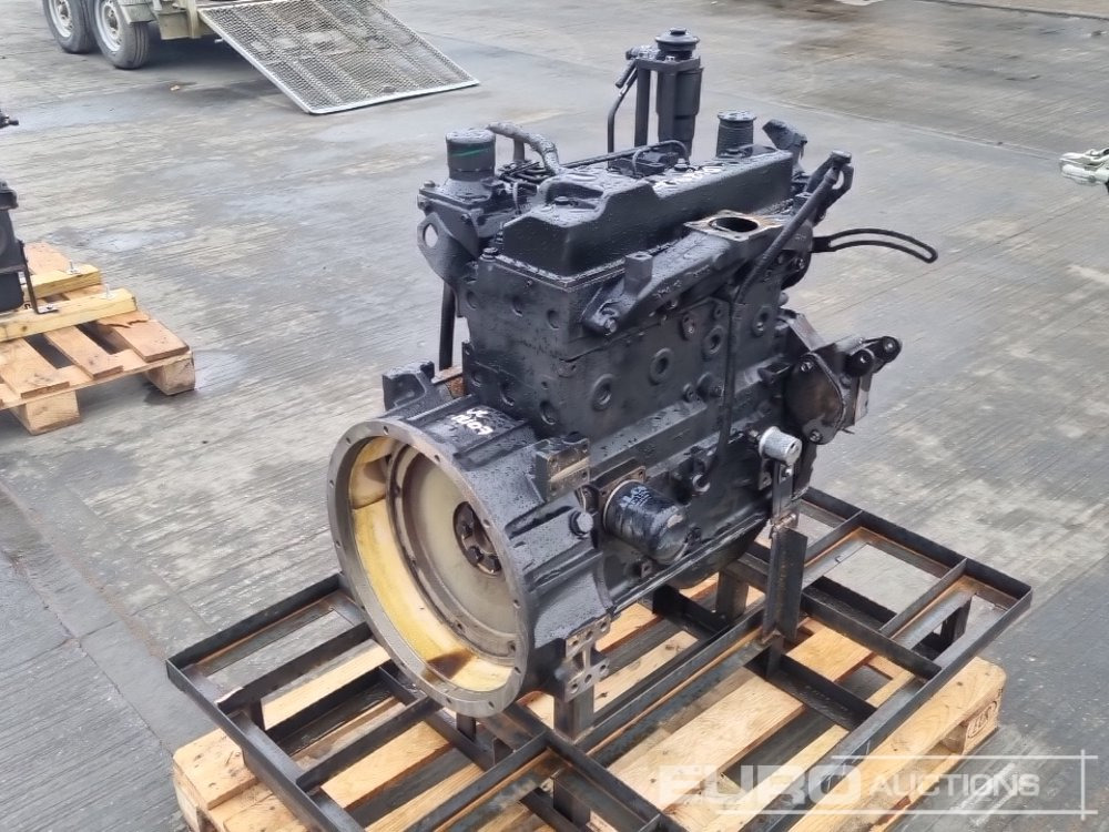 4 Cylinder Engine - Motor: foto 3 4 Cylinder Engine - Motor: foto 3