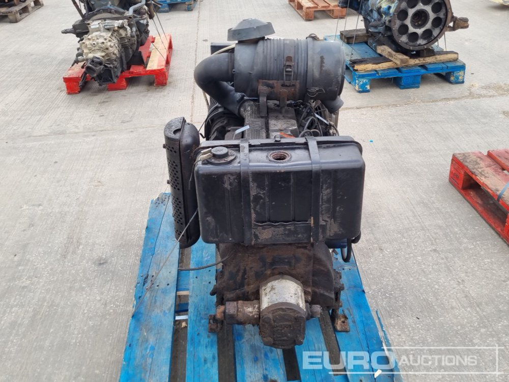 4 Cylinder Engine - Motor: foto 4 4 Cylinder Engine - Motor: foto 4