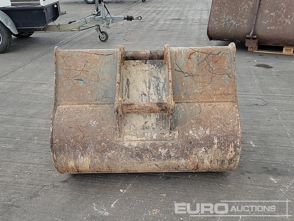 48" Scoop Bucket 65mm Pin to suit 13 Ton Excavator - Balde: foto 4 48" Scoop Bucket 65mm Pin to suit 13 Ton Excavator - Balde: foto 4