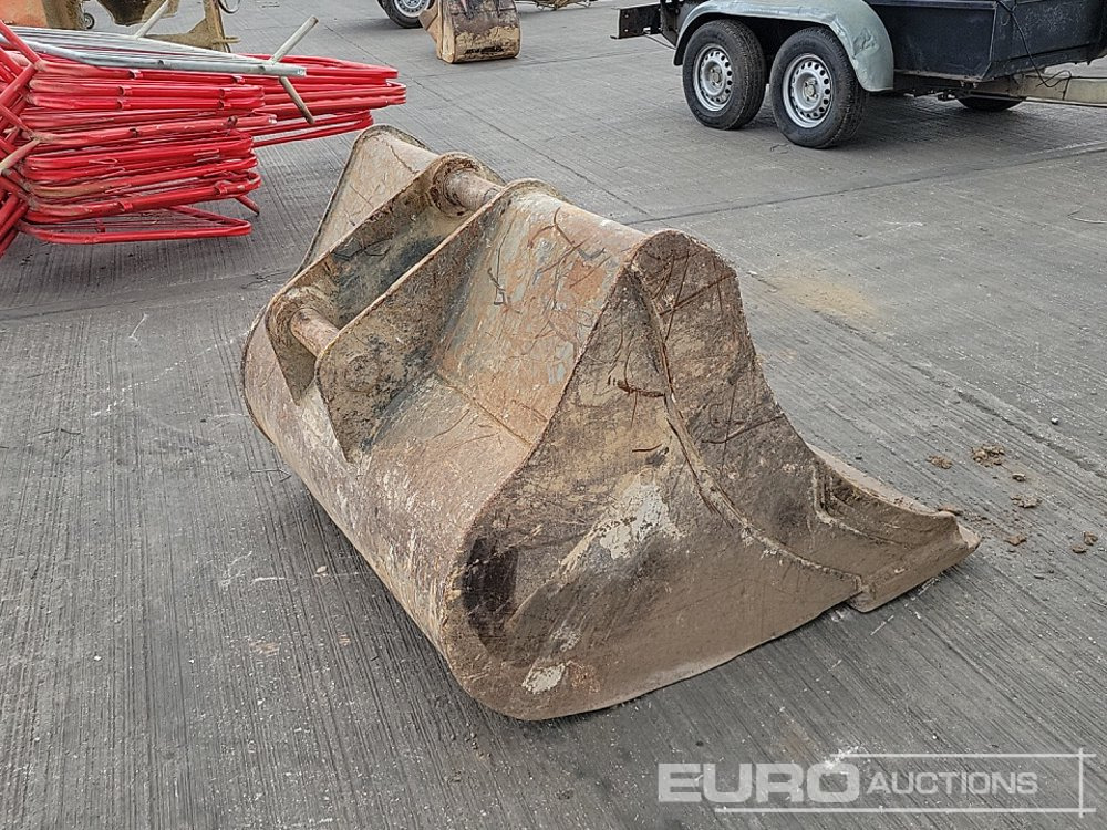 48" Scoop Bucket 65mm Pin to suit 13 Ton Excavator - Balde: foto 5 48" Scoop Bucket 65mm Pin to suit 13 Ton Excavator - Balde: foto 5