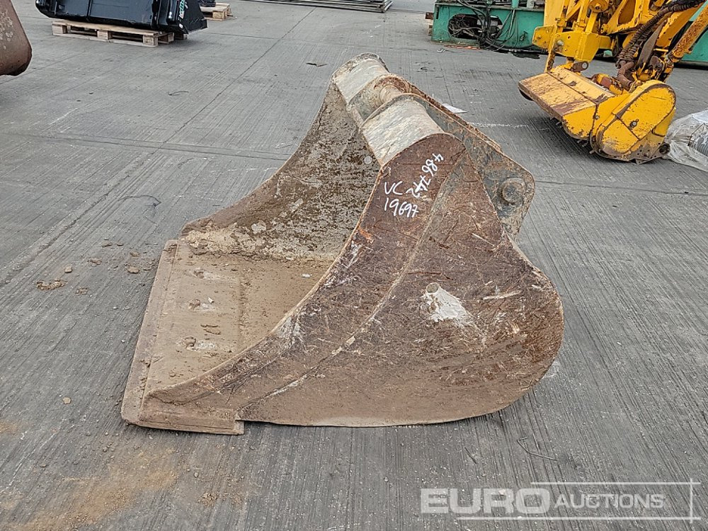 48" Scoop Bucket 65mm Pin to suit 13 Ton Excavator - Balde: foto 2 48" Scoop Bucket 65mm Pin to suit 13 Ton Excavator - Balde: foto 2