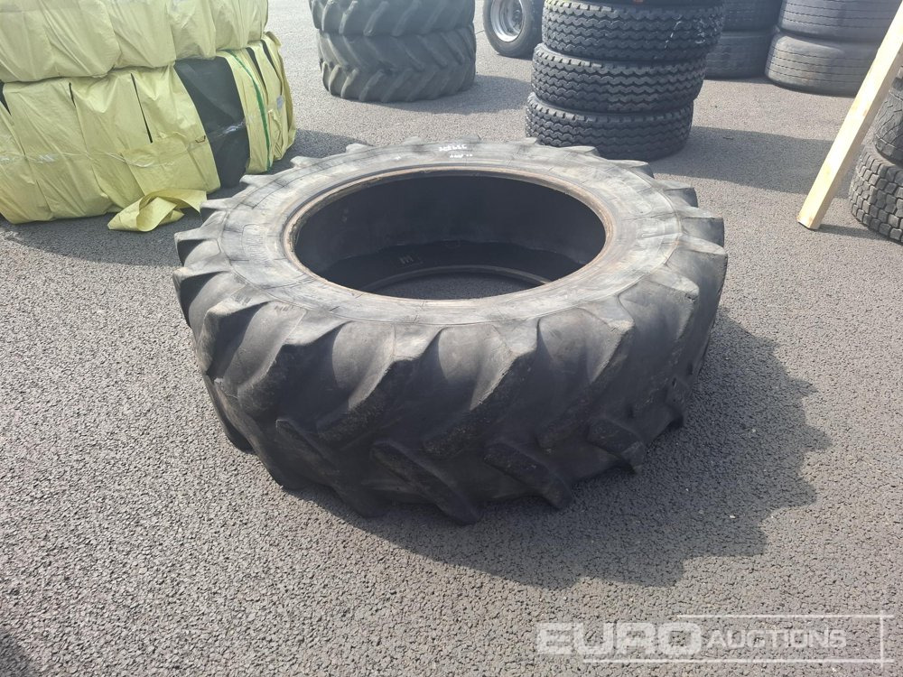 520/70R38 Tyre - Pneu: foto 4 520/70R38 Tyre - Pneu: foto 4
