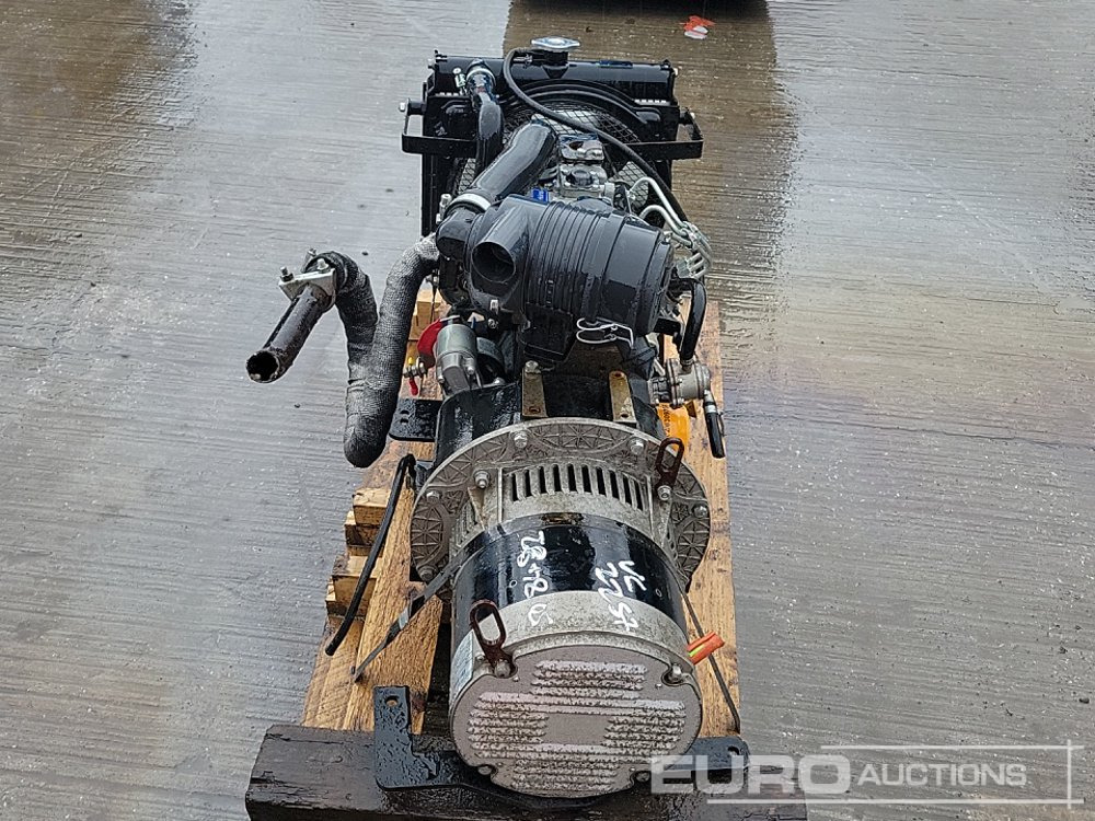 5kVA Generator, Perkins Engine - Gerador elétrico: foto 4 5kVA Generator, Perkins Engine - Gerador elétrico: foto 4