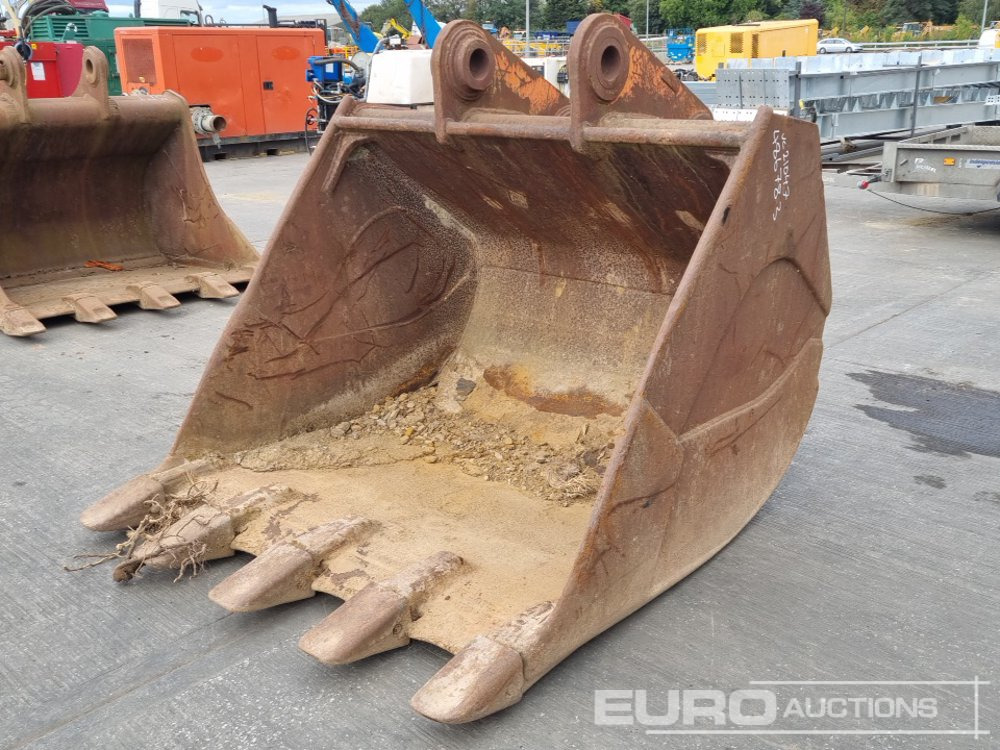 64" Digging Bucket 90mm Pin to suit 30 Ton Excavator - Balde: foto 1 64" Digging Bucket 90mm Pin to suit 30 Ton Excavator - Balde: foto 1