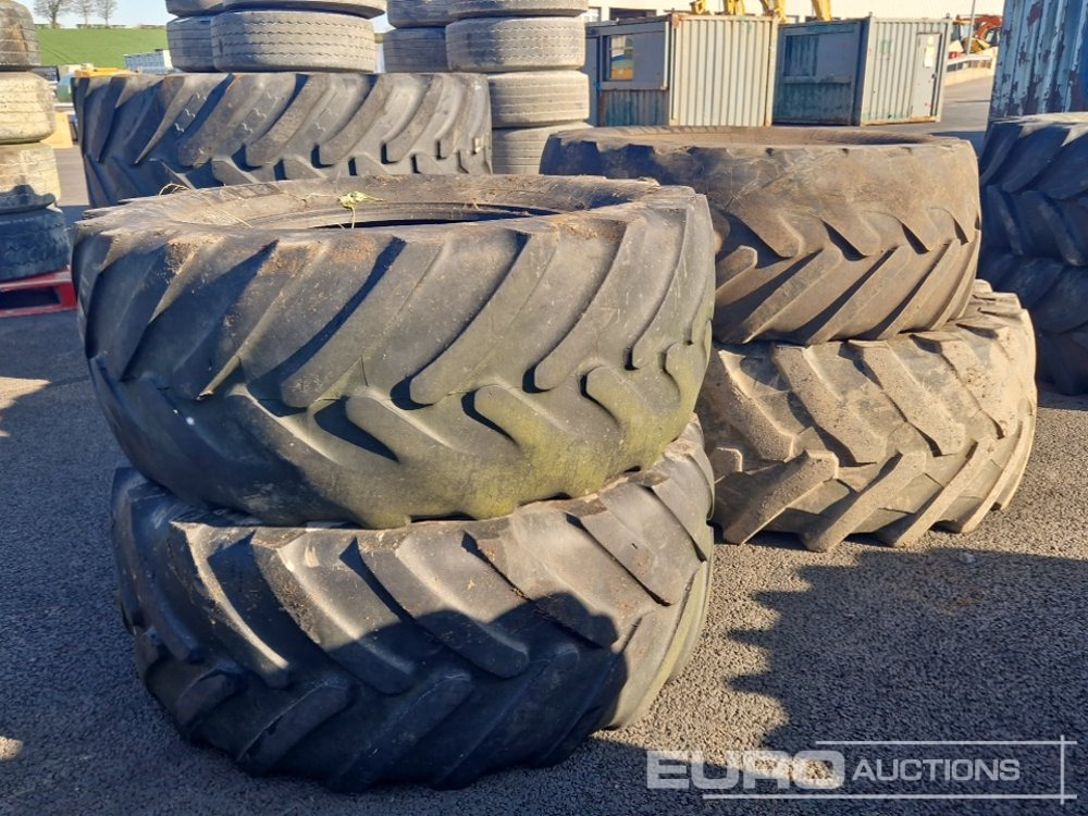 Agricultural Tyres (4 of) - Pneu: foto 1 Agricultural Tyres (4 of) - Pneu: foto 1