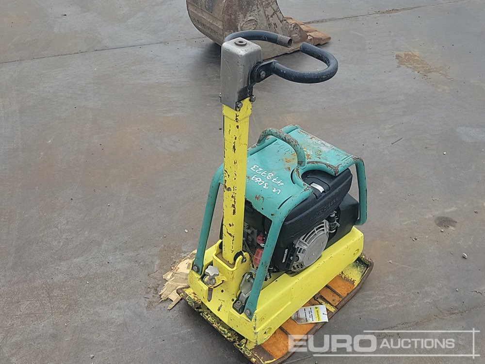 Ammann Diesel Reversing Compactor Plate - Máquina de asfalto: foto 1 Ammann Diesel Reversing Compactor Plate - Máquina de asfalto: foto 1