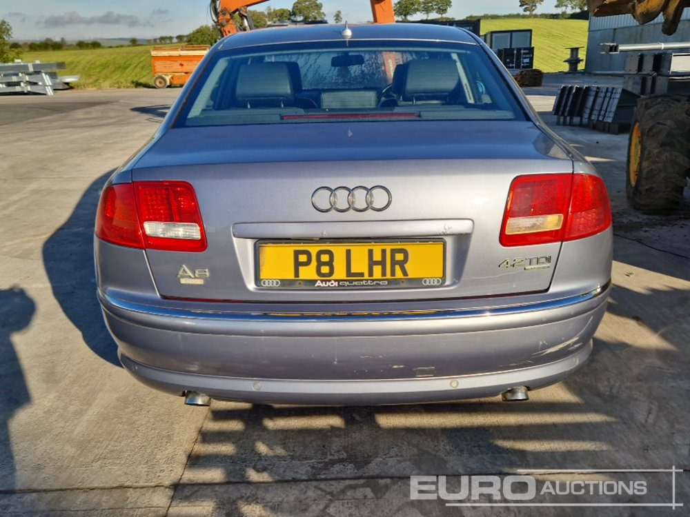 Audi A8 - Automóvel: foto 4 Audi A8 - Automóvel: foto 4