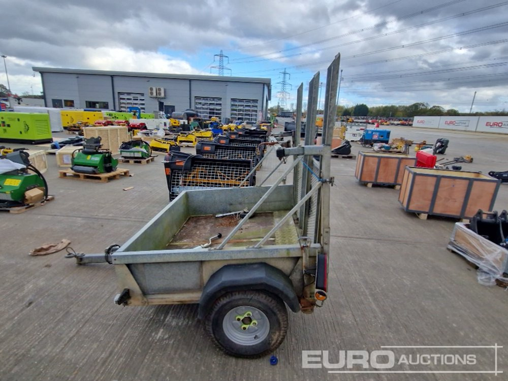 Bateson Single Axle Traffic Light System Trailer, Ramp - Reboque porta máquinas: foto 4 Bateson Single Axle Traffic Light System Trailer, Ramp - Reboque porta máquinas: foto 4