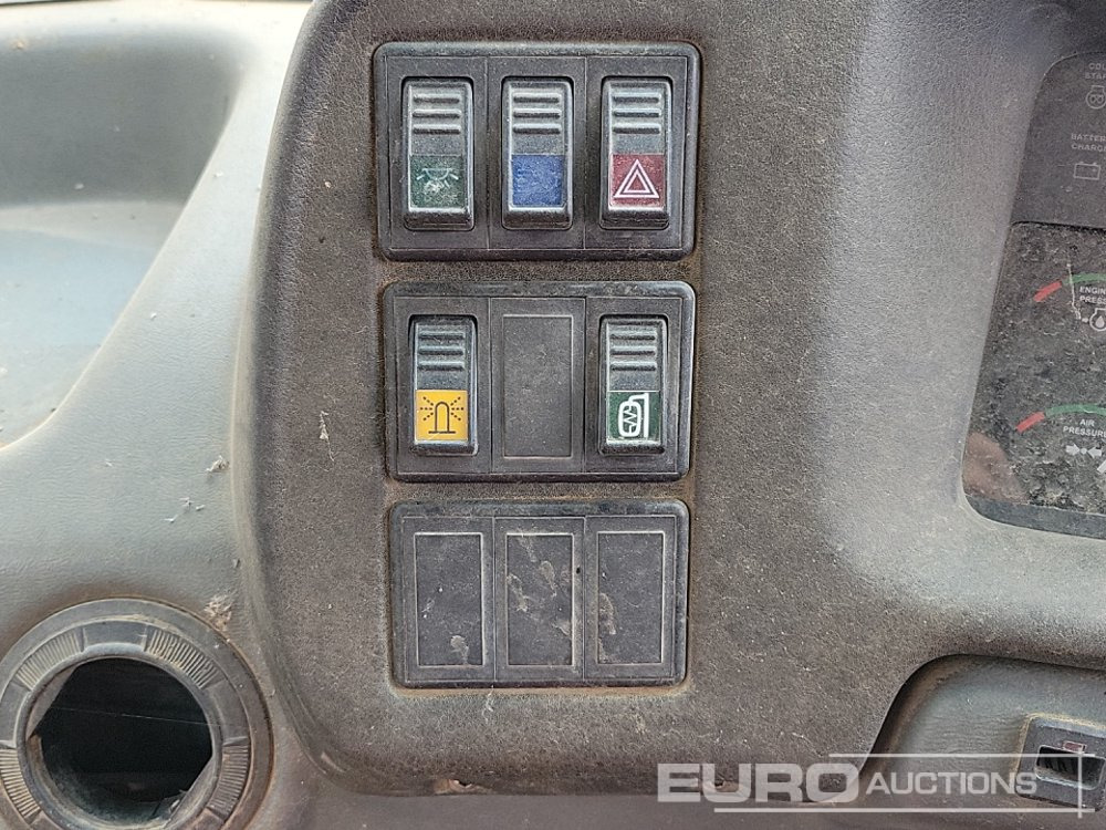Caminhão articulado Bell B30D: foto 38