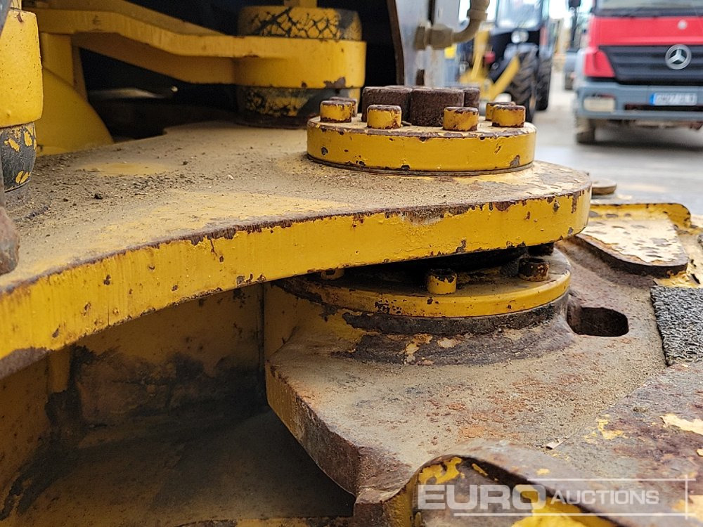 Caminhão articulado Bell B30D: foto 31