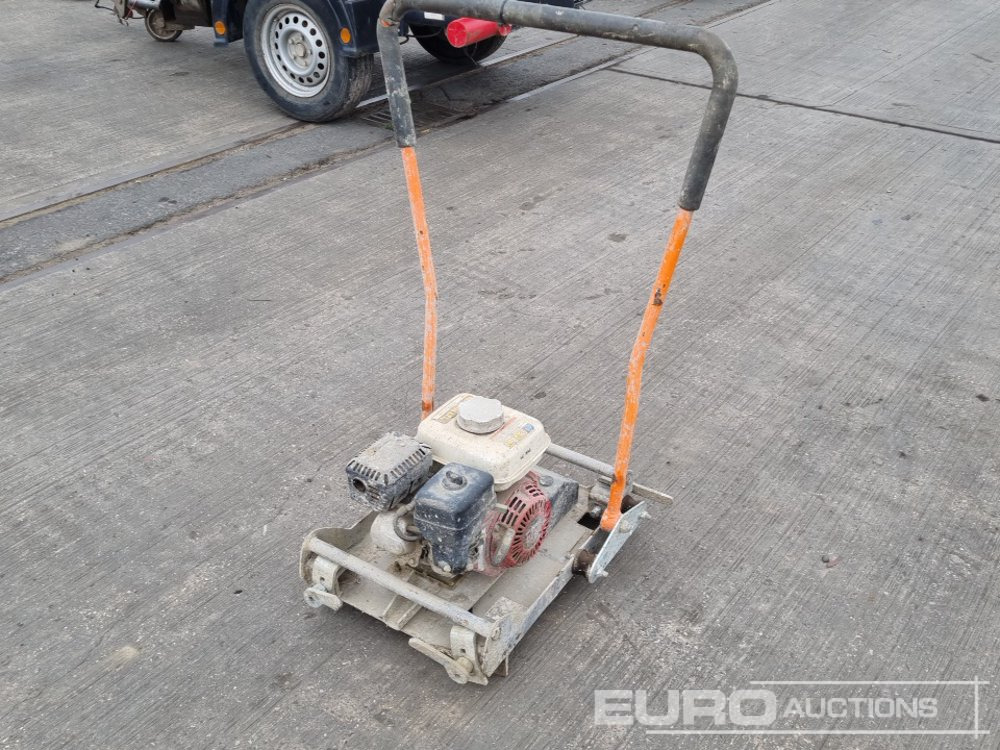 Belle Petrol Concrete Screed, Honda Engine - Máquina de asfalto: foto 1 Belle Petrol Concrete Screed, Honda Engine - Máquina de asfalto: foto 1
