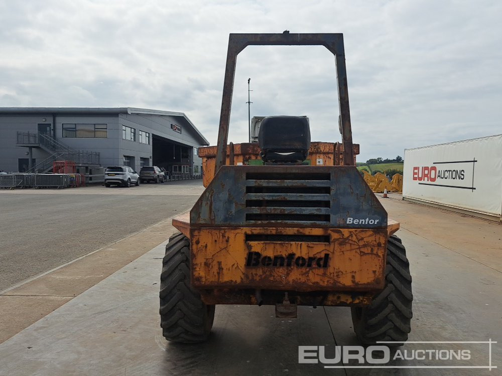 Benford 6 Ton Swivel Skip Dumper, Roll Bar - Tombador: foto 4 Benford 6 Ton Swivel Skip Dumper, Roll Bar - Tombador: foto 4