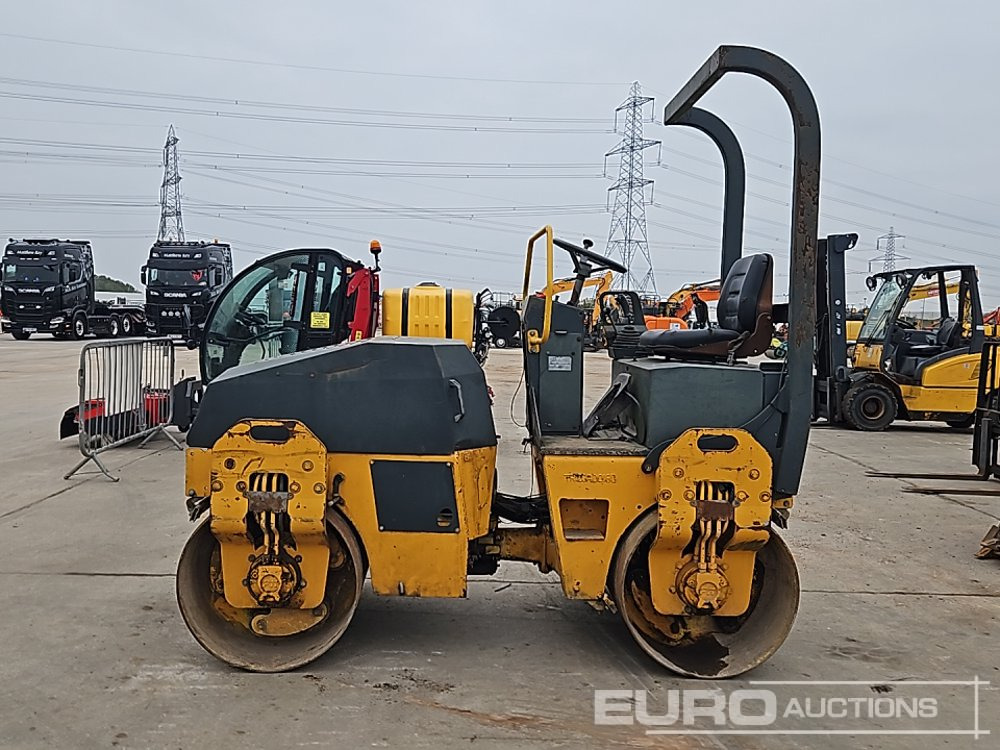 Bomag BW120AD-3 - Compactador de asfalto: foto 2 Bomag BW120AD-3 - Compactador de asfalto: foto 2