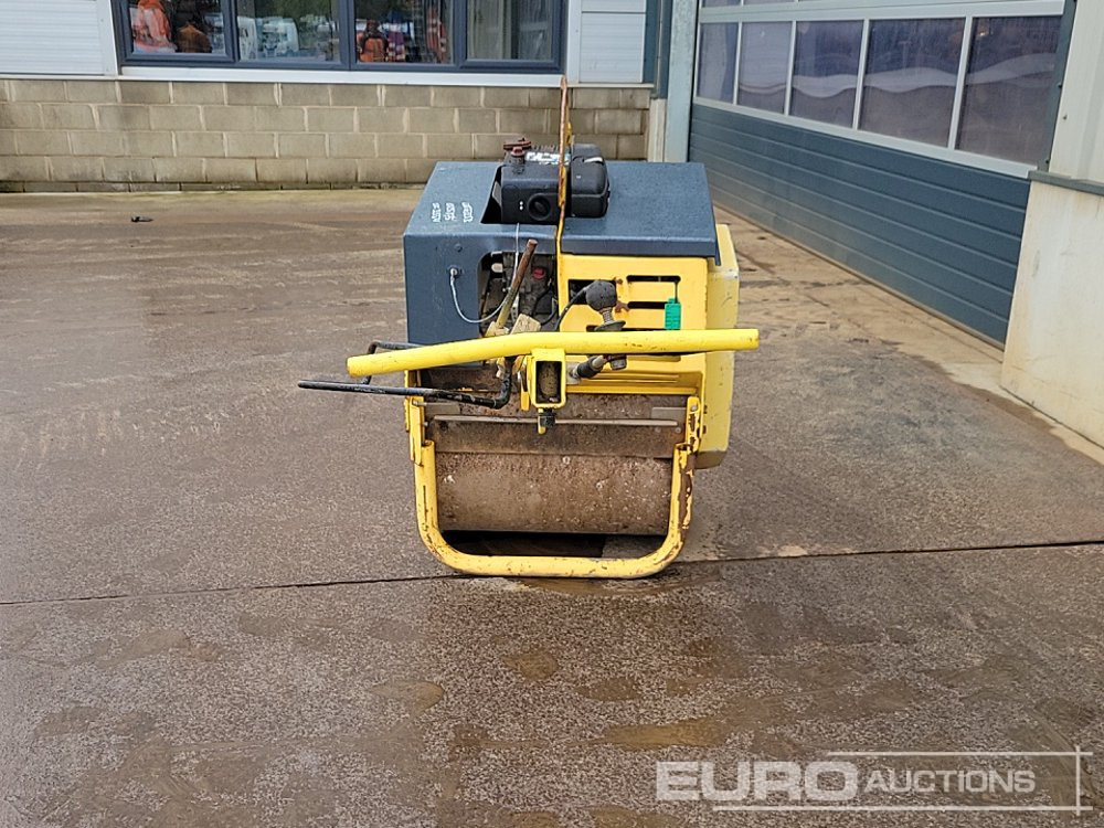 Bomag BW71E-2 - Máquina de asfalto: foto 4 Bomag BW71E-2 - Máquina de asfalto: foto 4