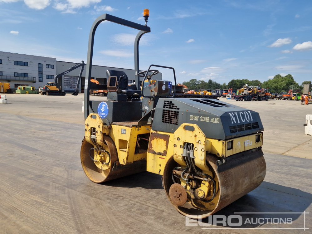 Rolo Bomag
Bomag Roller

Bomag Roller

 BW138AD: foto 7