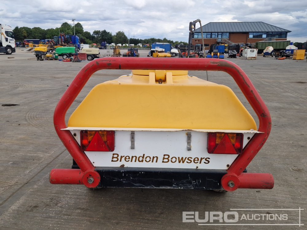 Brendon Bowsers Single Axle Plastic Water Bowser, Honda Pressure Washer - Lavadora de alta pressão: foto 4 Brendon Bowsers Single Axle Plastic Water Bowser, Honda Pressure Washer - Lavadora de alta pressão: foto 4