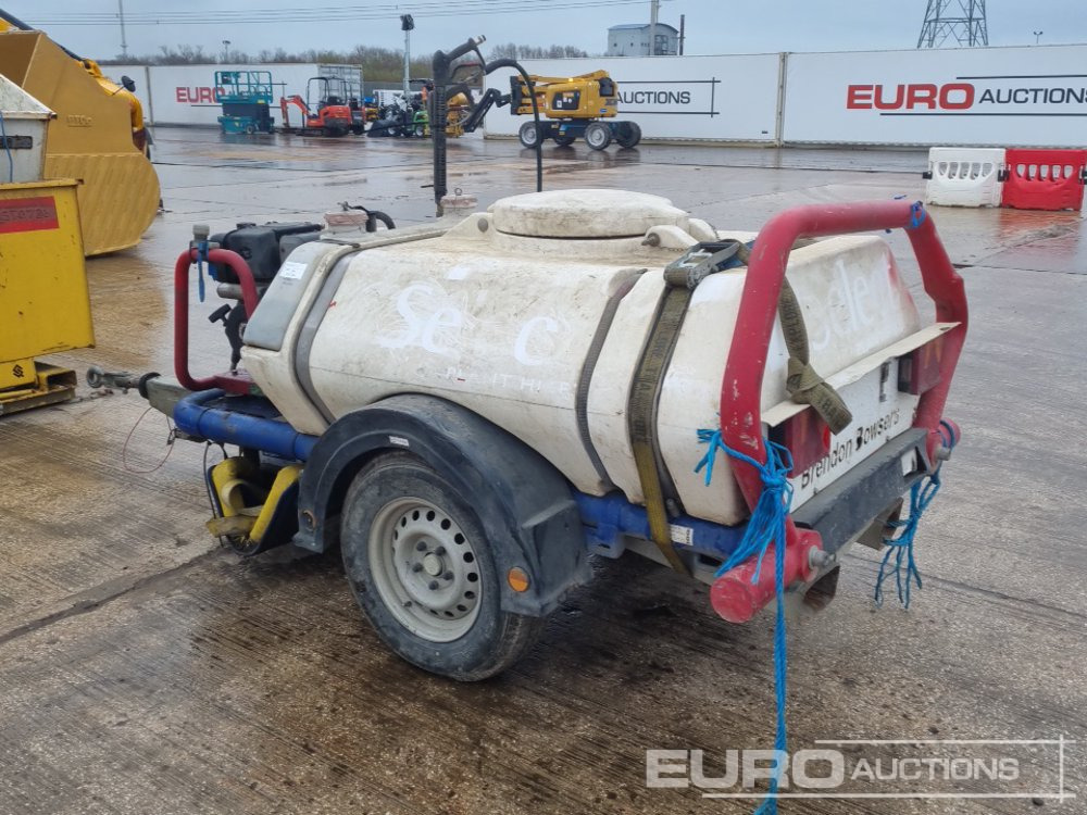 Brendon Powerwashers Single Axle Plastic Water Bowser, Yanmar Pressure Washer - Lavadora de alta pressão: foto 3 Brendon Powerwashers Single Axle Plastic Water Bowser, Yanmar Pressure Washer - Lavadora de alta pressão: foto 3