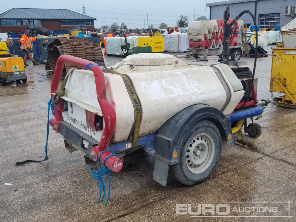 Brendon Powerwashers Single Axle Plastic Water Bowser, Yanmar Pressure Washer - Lavadora de alta pressão: foto 5 Brendon Powerwashers Single Axle Plastic Water Bowser, Yanmar Pressure Washer - Lavadora de alta pressão: foto 5