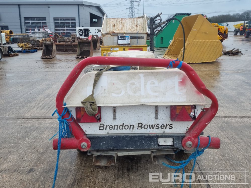Brendon Powerwashers Single Axle Plastic Water Bowser, Yanmar Pressure Washer - Lavadora de alta pressão: foto 4 Brendon Powerwashers Single Axle Plastic Water Bowser, Yanmar Pressure Washer - Lavadora de alta pressão: foto 4