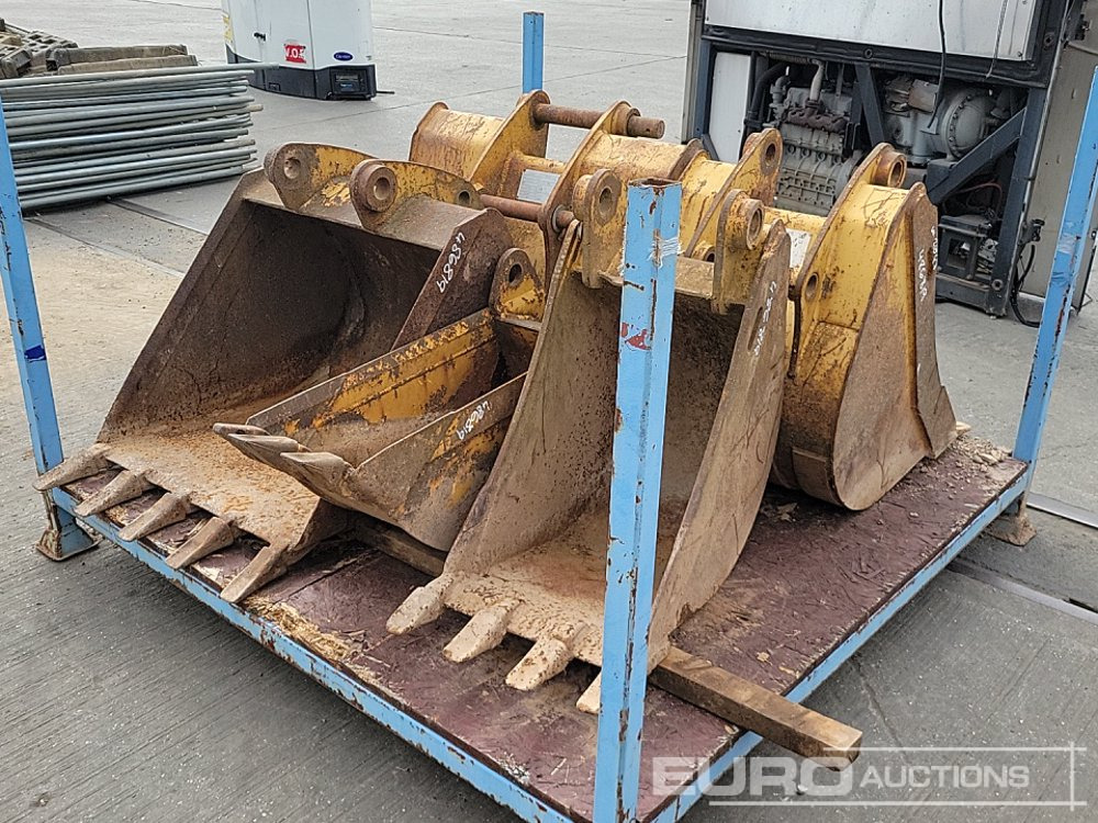 CAT 36", 30", 24", 18", 12" Digging Bucket 50mm Pin 6-8 Ton Excavator, Stillage - Balde: foto 5 CAT 36", 30", 24", 18", 12" Digging Bucket 50mm Pin 6-8 Ton Excavator, Stillage - Balde: foto 5
