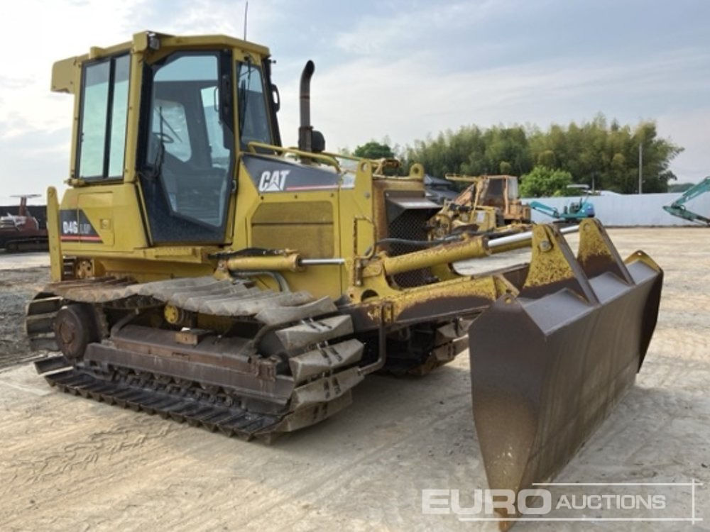 CAT D4G - Buldôzer: foto 5 CAT D4G - Buldôzer: foto 5