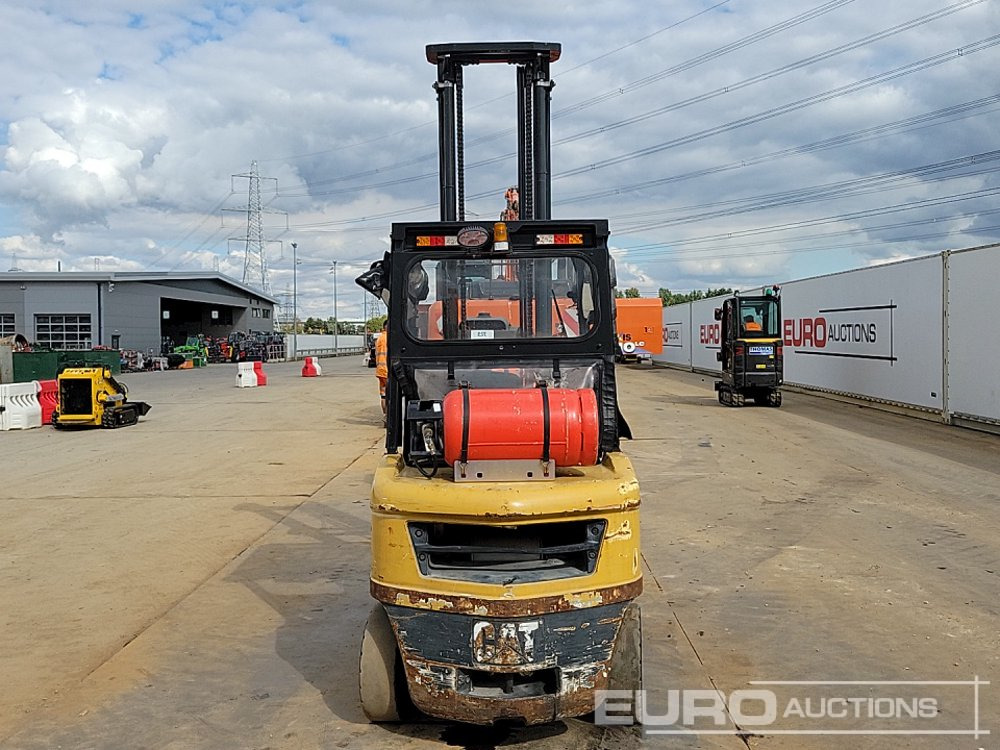 CAT GP35NT - Empilhador: foto 4 CAT GP35NT - Empilhador: foto 4