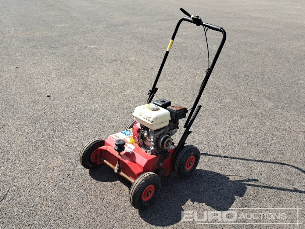 Camon Petrol Scarifier, Honda Engine (Spares) - Equipamento de construção: foto 1 Camon Petrol Scarifier, Honda Engine (Spares) - Equipamento de construção: foto 1