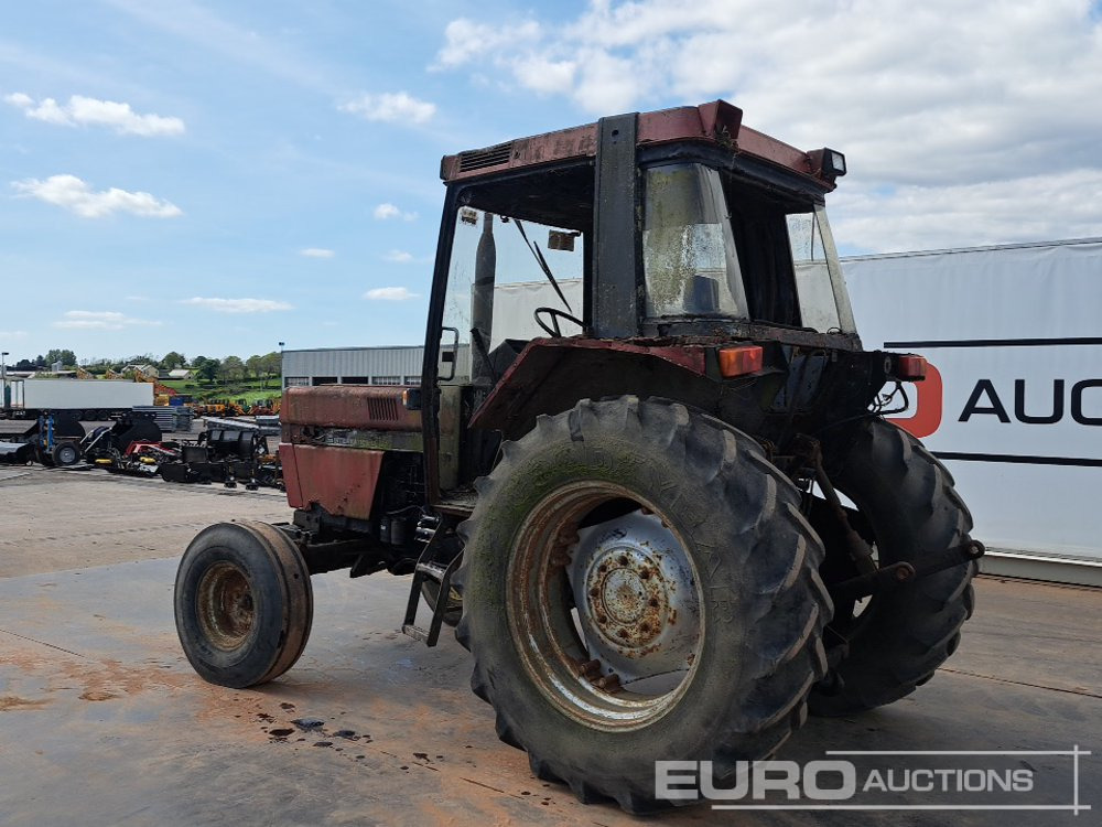 Case International 856XL - Trator: foto 3 Case International 856XL - Trator: foto 3