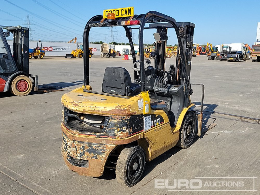 Caterpillar GP25N - Empilhador: foto 5 Caterpillar GP25N - Empilhador: foto 5