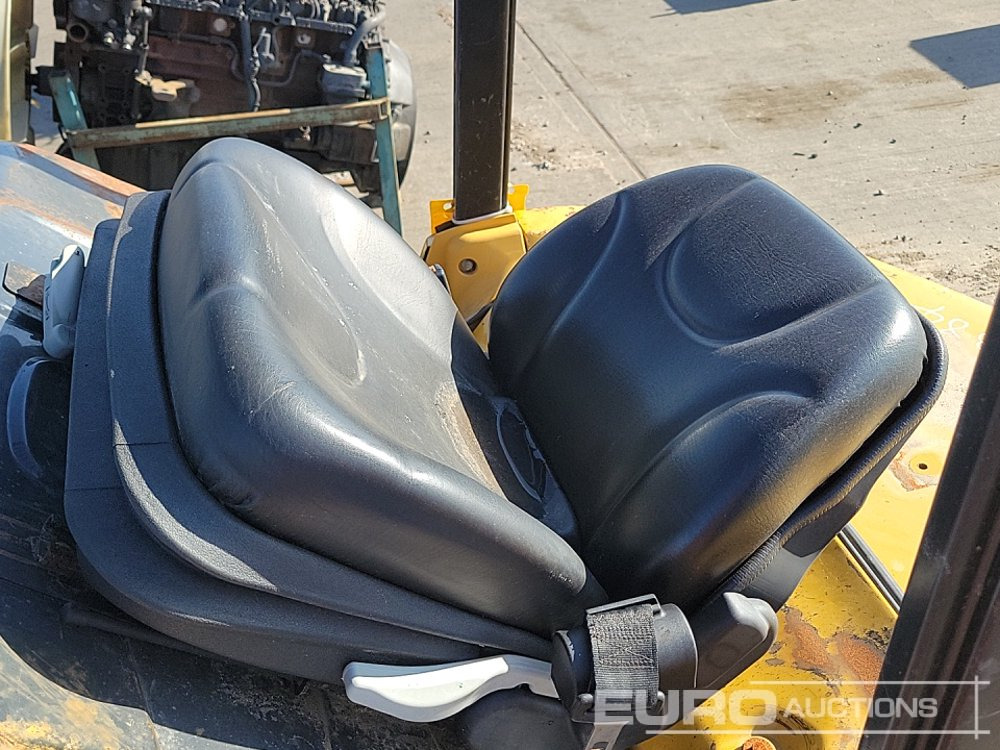 Empilhador Caterpillar GP25N: foto 29