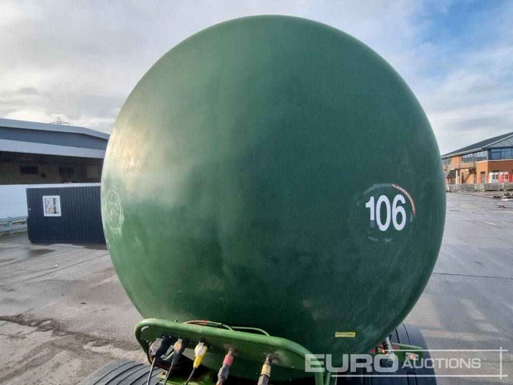 Semi-reboque cisterna Clayton Tri Axle Stainless Steel Tanker Trailer, Front Lift Axle: foto 8