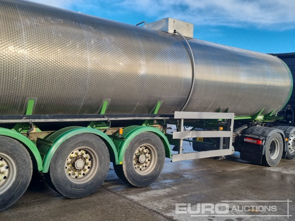 Semi-reboque cisterna Clayton Tri Axle Stainless Steel Tanker Trailer, Front Lift Axle: foto 18
