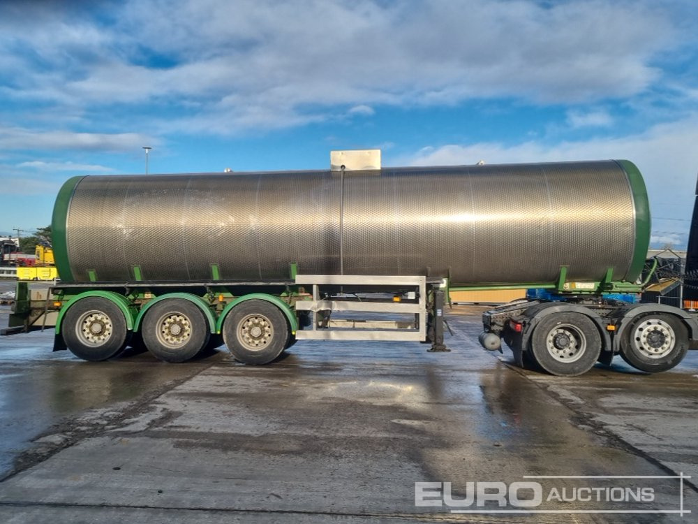 Semi-reboque cisterna Clayton Tri Axle Stainless Steel Tanker Trailer, Front Lift Axle: foto 6
