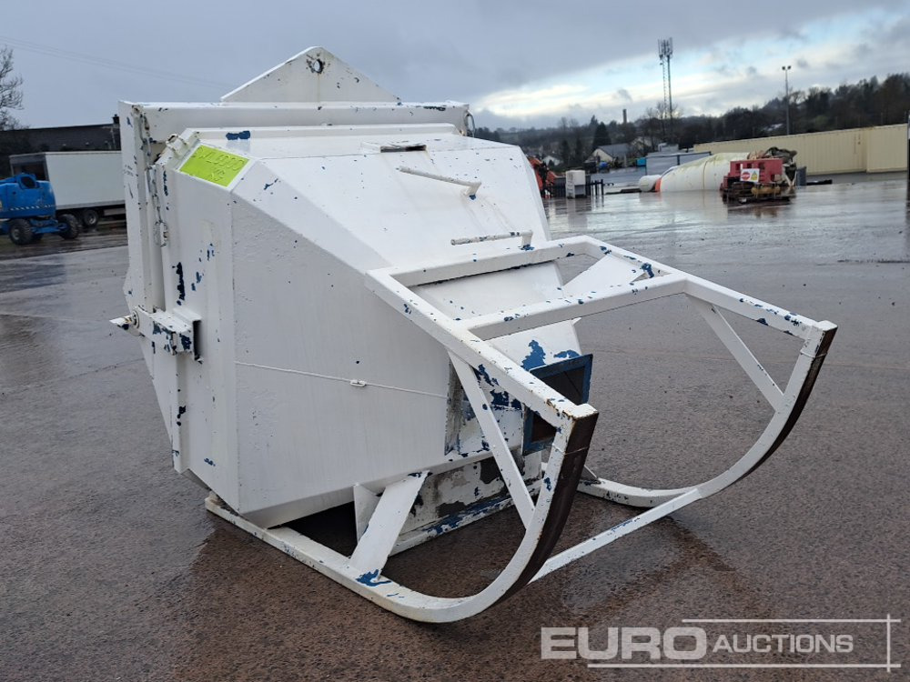 Conquip 2000 Litre Hopper - Contentor basculante: foto 2 Conquip 2000 Litre Hopper - Contentor basculante: foto 2